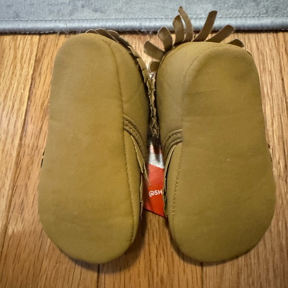 Shuboxstyle infant shoes size 2 in tan - Picture 4 of 4